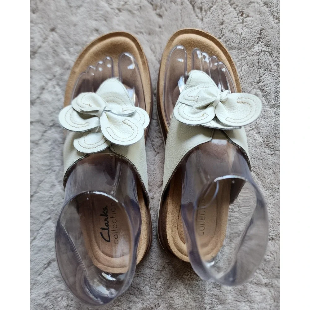 Clarks Brynn White Leather Thong Sandals Womens 6.5 Floral Applique 261651044040